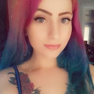 Meet your Posher, Ivy